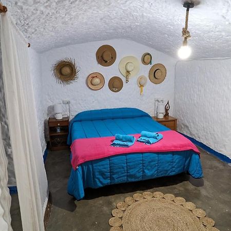 Cueva La Tita Del Pan Guest House Bacor Exterior foto